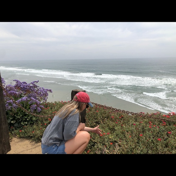 T-shirt - Picture 4 of 4